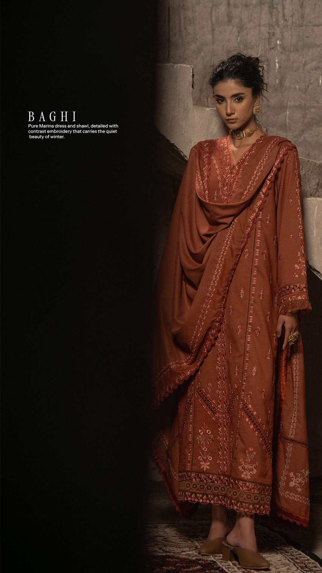 Baaghi (I-02-004) — fabric and embroidery detail