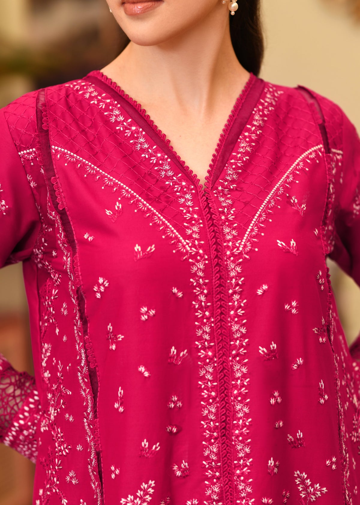 Reign (SB-004) — fabric and embroidery detail