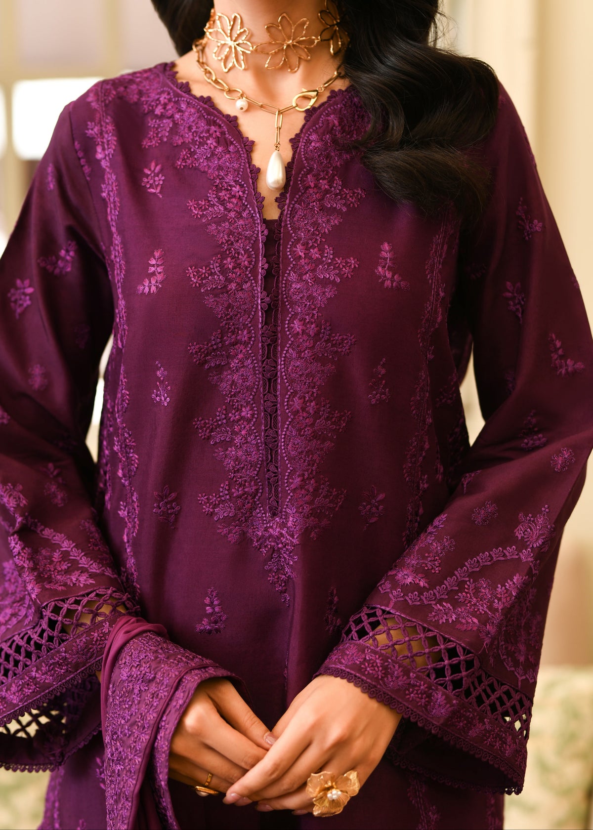 Orchid (SB-003) — fabric and embroidery detail